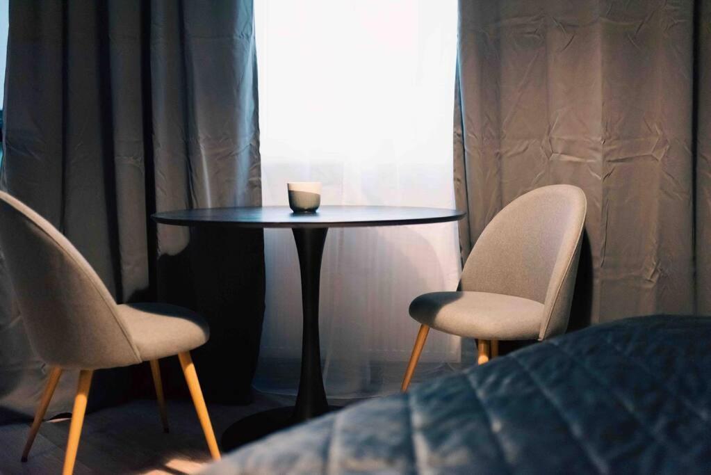 Appartamento Cozy Studio In The Heart Of Bucarest Esterno foto