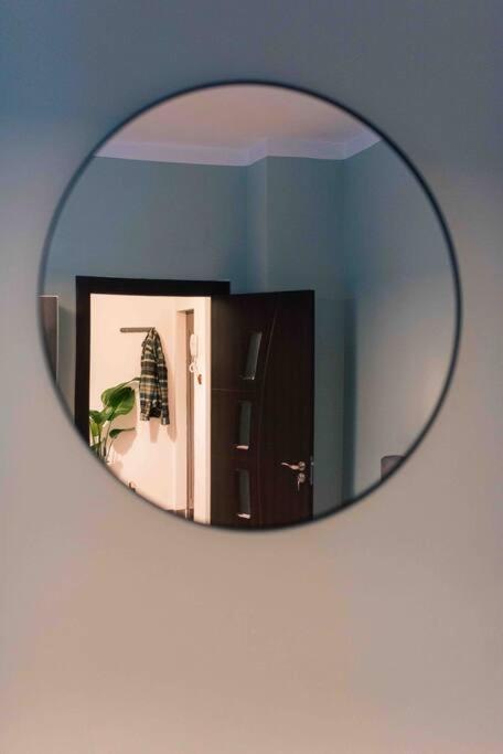Appartamento Cozy Studio In The Heart Of Bucarest Esterno foto